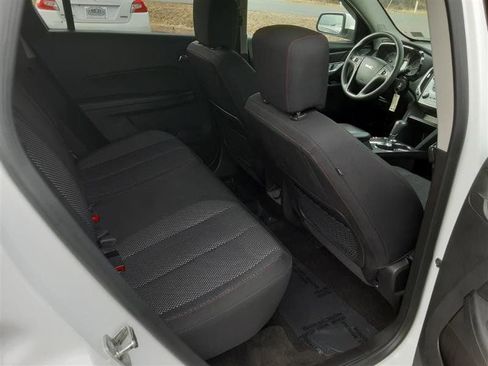 Used 2017 GMC Terrain SLE image 14