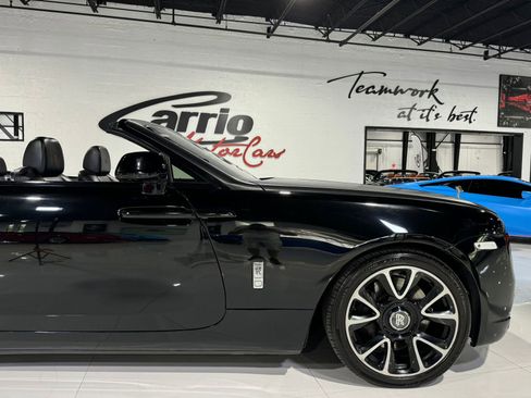 Used 2017 Rolls-Royce Dawn image 53
