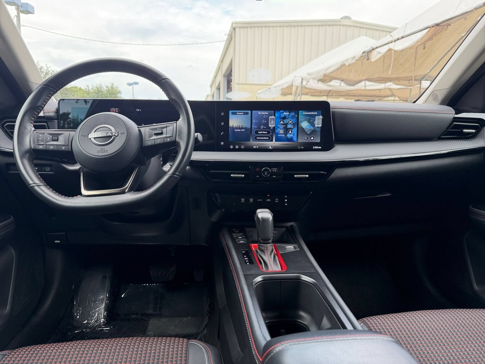 Used 2026 Nissan Kicks SR FWD image 27