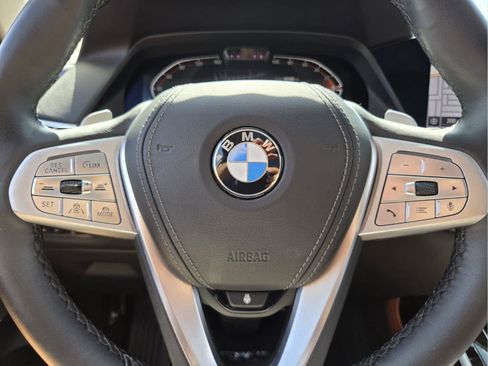 Used 2021 BMW X7 xDrive40i w/ Executive Package AWD/4WD image 33