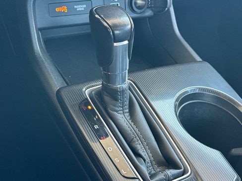 Used 2022 Honda Civic EX-L image 20