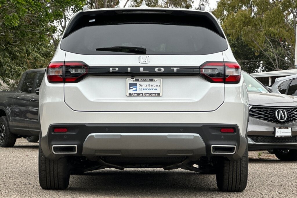 New 2026 Honda Pilot EX-L image 5