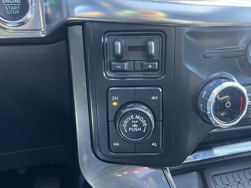 Used 2023 Ford F150 Lariat w/ Equipment Group 502A High image 25