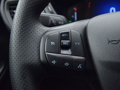 Used 2024 Ford Escape ST-Line image 35