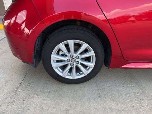 Used 2025 Toyota Corolla SE FWD image 28