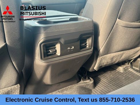 Used 2024 Chevrolet Silverado 1500 LT Trail Boss w/ Protection Package AWD/4WD image 35