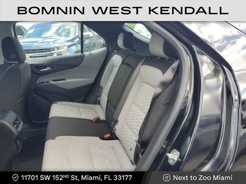 Used 2021 Chevrolet Equinox LS image 17