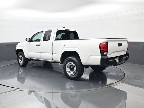 Used 2021 Toyota Tacoma SR RWD image 7