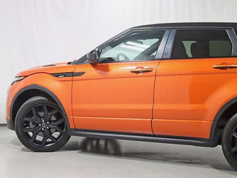 Used 2017 Land Rover Range Rover Evoque Autobiography image 11