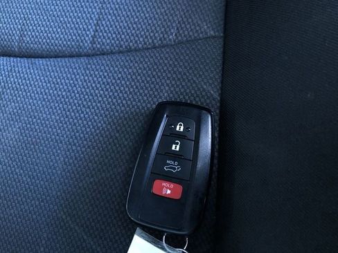 Certified 2025 Toyota RAV4 XLE w/ Convenience Package image 31