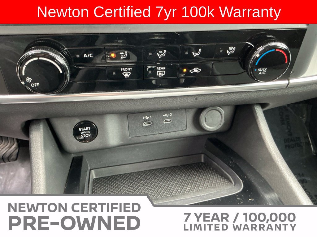 Used 2024 Nissan Rogue S AWD/4WD image 25