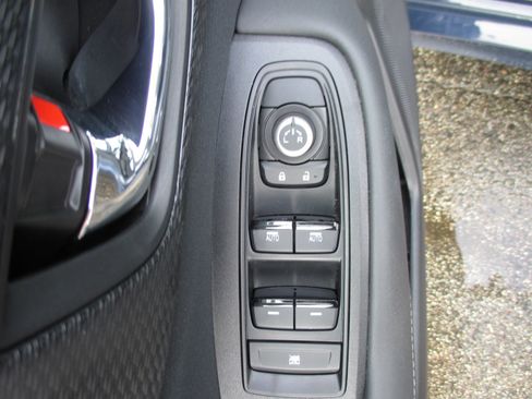 Used 2025 Subaru Legacy Premium image 13