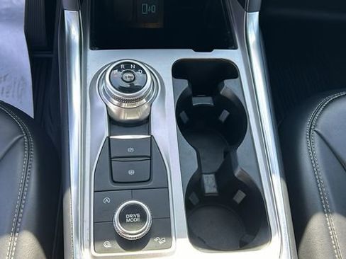 Certified 2024 Ford Explorer XLT w/ Equipment Group 202A AWD/4WD image 24