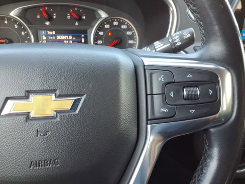 Used 2019 Chevrolet Blazer LT image 17