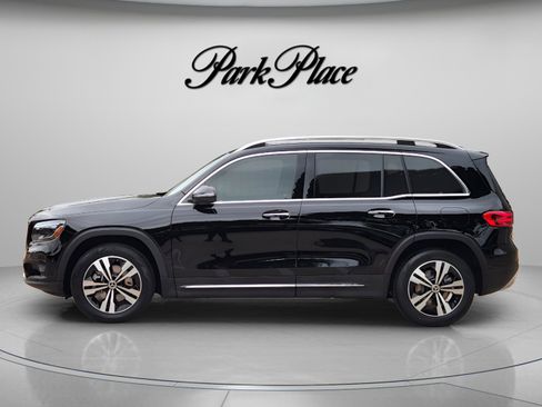 Certified 2025 Mercedes-Benz GLB 250 image 2