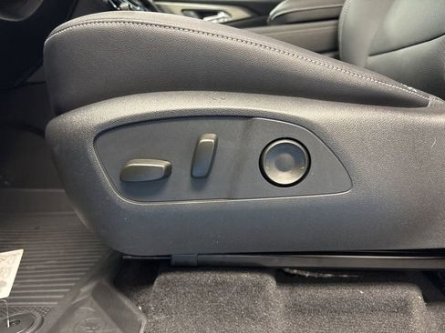 New 2026 Chevrolet Traverse LT w/ Driver Confidence Package image 31