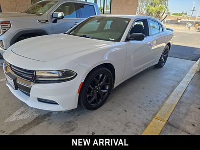 Used 2020 Dodge Charger SXT w/ Blacktop Package