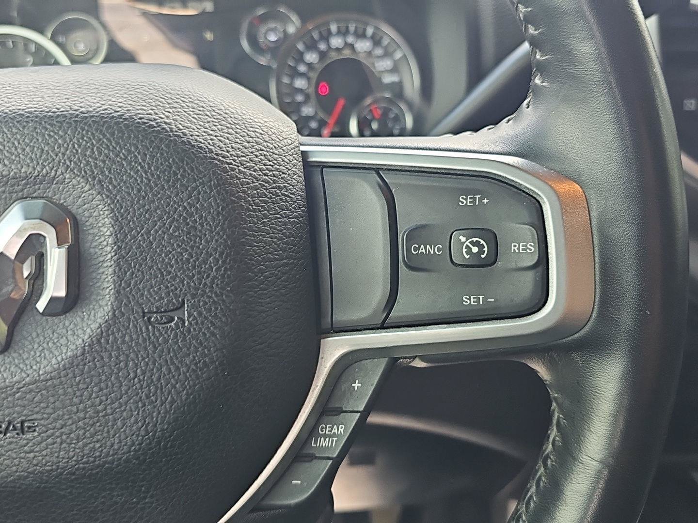Used 2024 RAM 3500 Lone Star w/ Sport Appearance Package AWD/4WD image 17