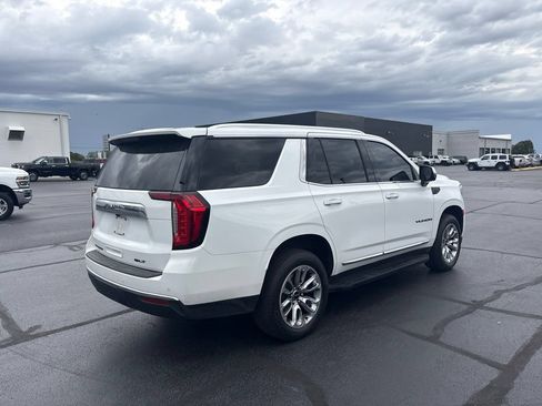 Used 2023 GMC Yukon SLT w/ SLT Premium Package AWD/4WD image 12