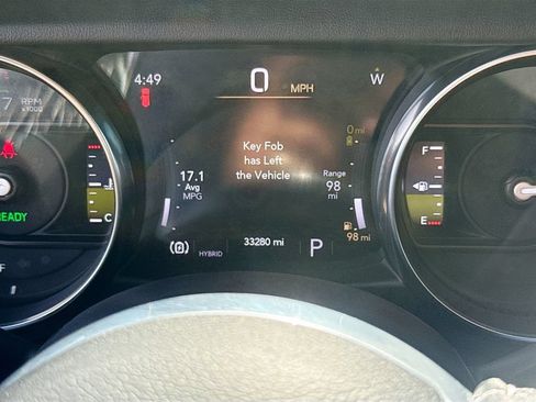 Used 2023 Jeep Wrangler Unlimited Sahara w/ Cold Weather Group AWD/4WD image 13