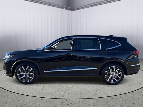 Used 2024 Acura MDX FWD w/ Technology Package image 3