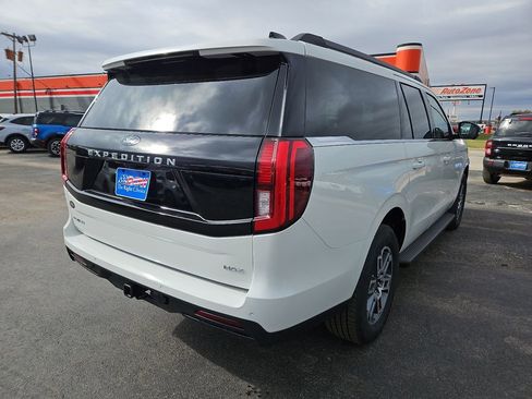 New 2025 Ford Expedition Max Active image 11
