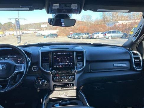 Used 2022 RAM 2500 Big Horn w/ Level C Equiment Group image 9