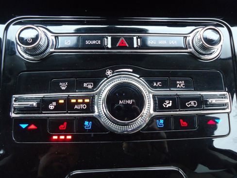 Used 2022 Lincoln Corsair AWD w/ Equipment Group 101A image 19