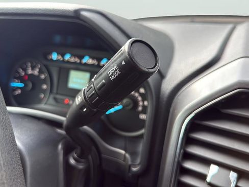 Used 2019 Ford F150 XLT AWD/4WD image 17