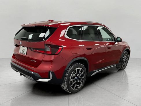New 2026 BMW X1 xDrive28i image 3