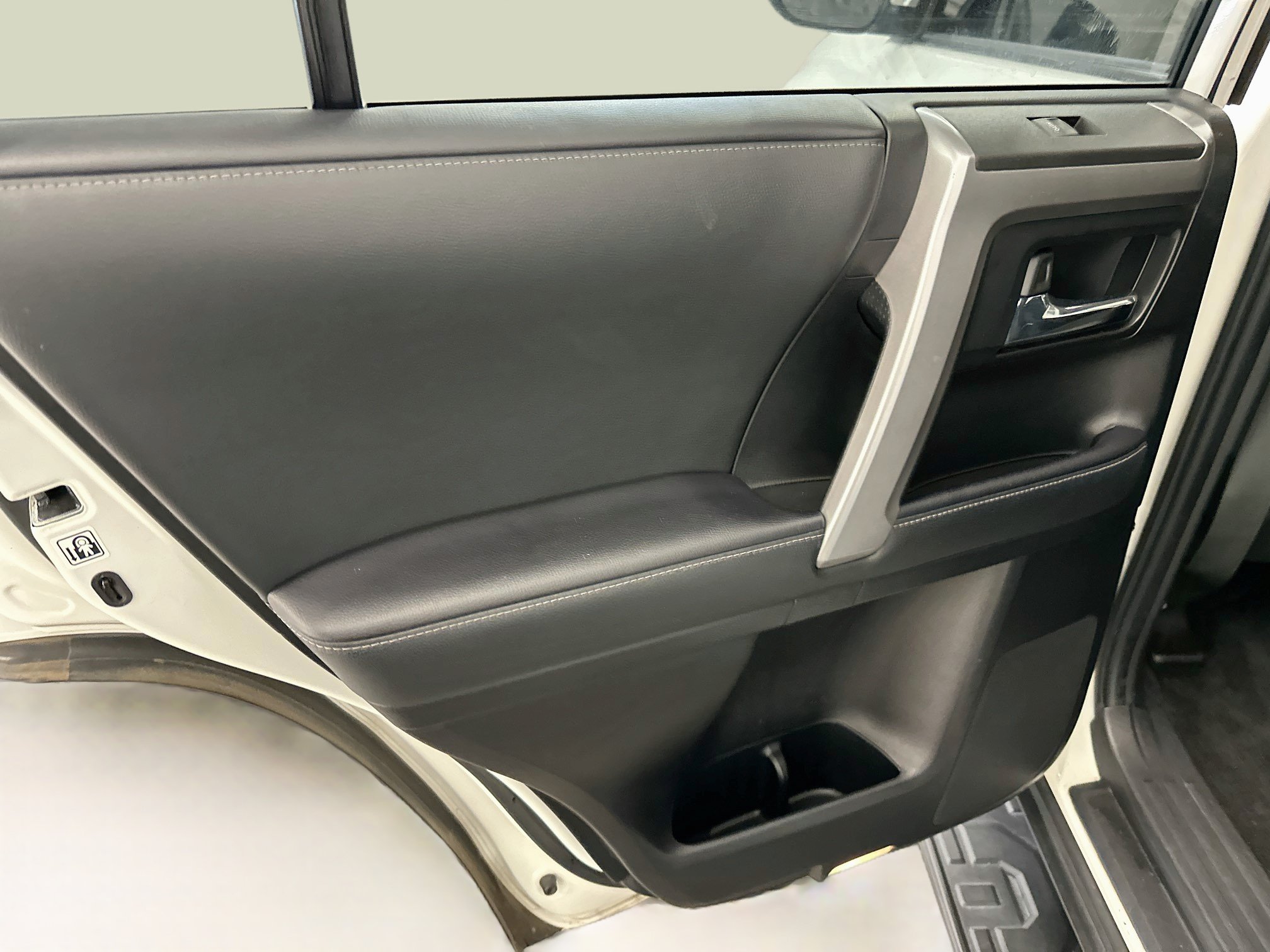 Used 2021 Toyota 4Runner SR5 Premium AWD/4WD image 27