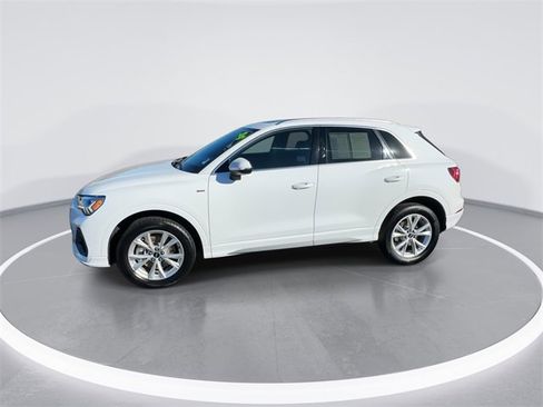 Used 2024 Audi Q3 2.0T Premium image 5