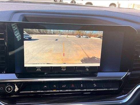 Used 2022 Chevrolet Silverado 1500 RST image 15