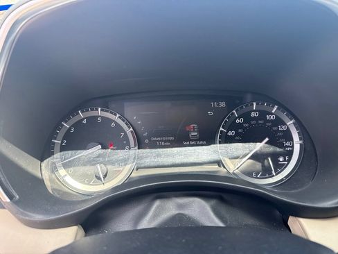 Used 2020 Toyota Highlander Platinum AWD/4WD image 5