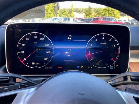 Certified 2025 Mercedes-Benz C 300 Sedan image 5