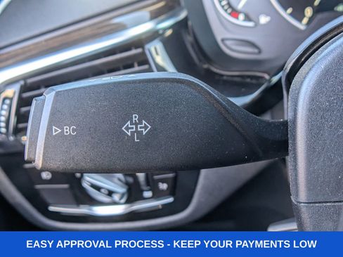 Used 2018 BMW 530e xDrive w/ Premium Package 2 image 43