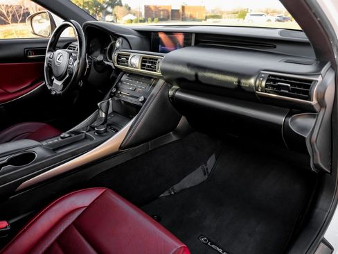 Used 2017 Lexus IS 200t F Sport image 15