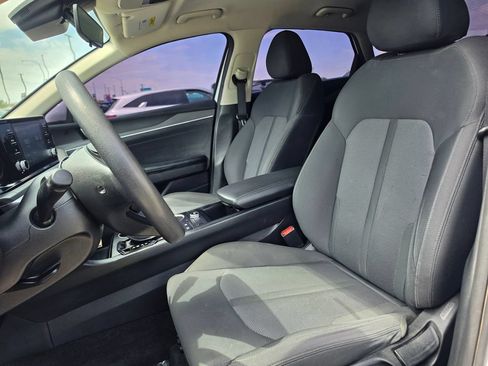 Certified 2022 Kia K5 LX FWD image 10