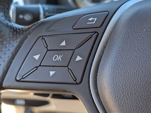 Used 2014 Mercedes-Benz E 350 Cabriolet image 18