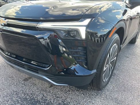 New 2026 Chevrolet Blazer EV LT image 9