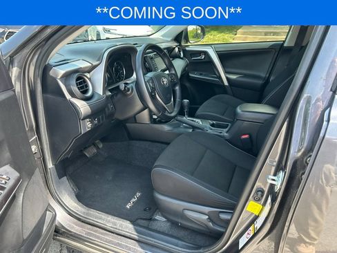 Used 2016 Toyota RAV4 XLE FWD image 9