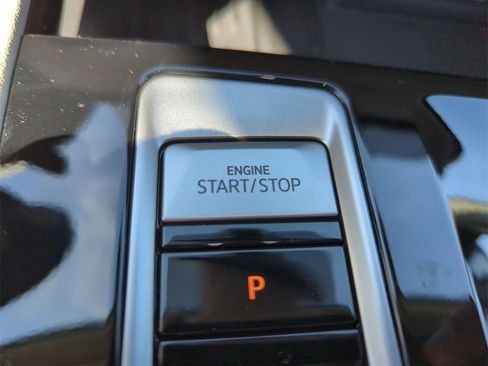 New 2026 Volkswagen Atlas SEL image 41