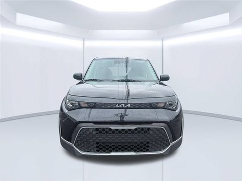 Used 2023 Kia Soul LX FWD image 10