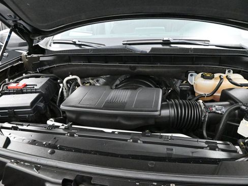 Used 2023 Chevrolet Tahoe Z71 w/ Luxury Package image 36