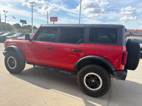 Used 2023 Ford Bronco Black Diamond w/ Sasquatch Package AWD/4WD image 5