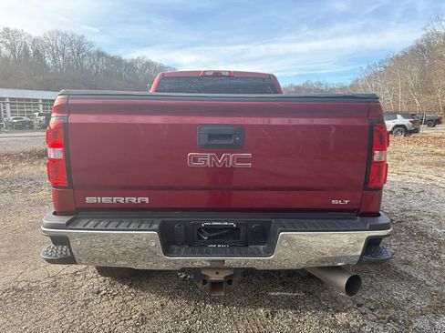 Used 2019 GMC Sierra 2500 SLT w/ Duramax Plus Package image 8