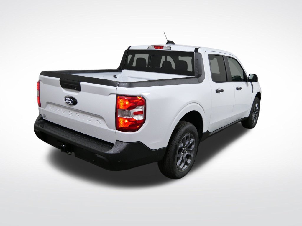 Used 2026 Ford Maverick XLT w/ Equipment Group 301A AWD/4WD image 3
