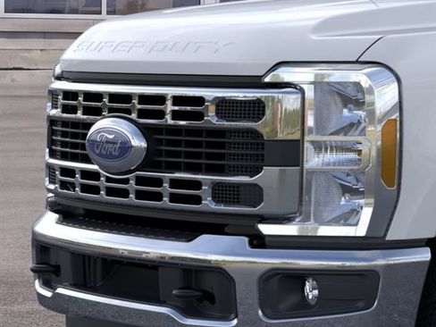 New 2026 Ford F350 XLT AWD/4WD image 17
