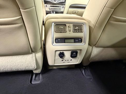 Used 2019 INFINITI QX60 Luxe w/ Essential Package image 28