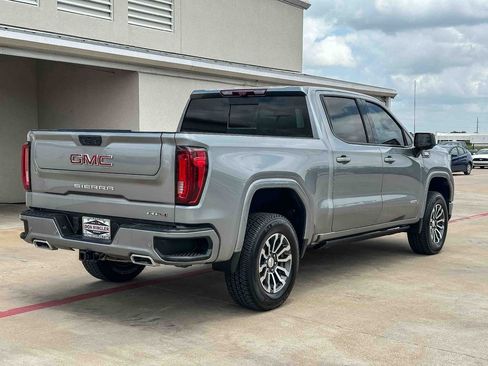 Used 2023 GMC Sierra 1500 AT4 w/ Technology Package AWD/4WD image 3